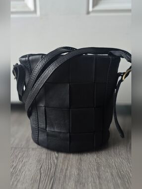 Margot New York Genuine Leather Woven Bucket Crossbody Bag Black Gold Hardware